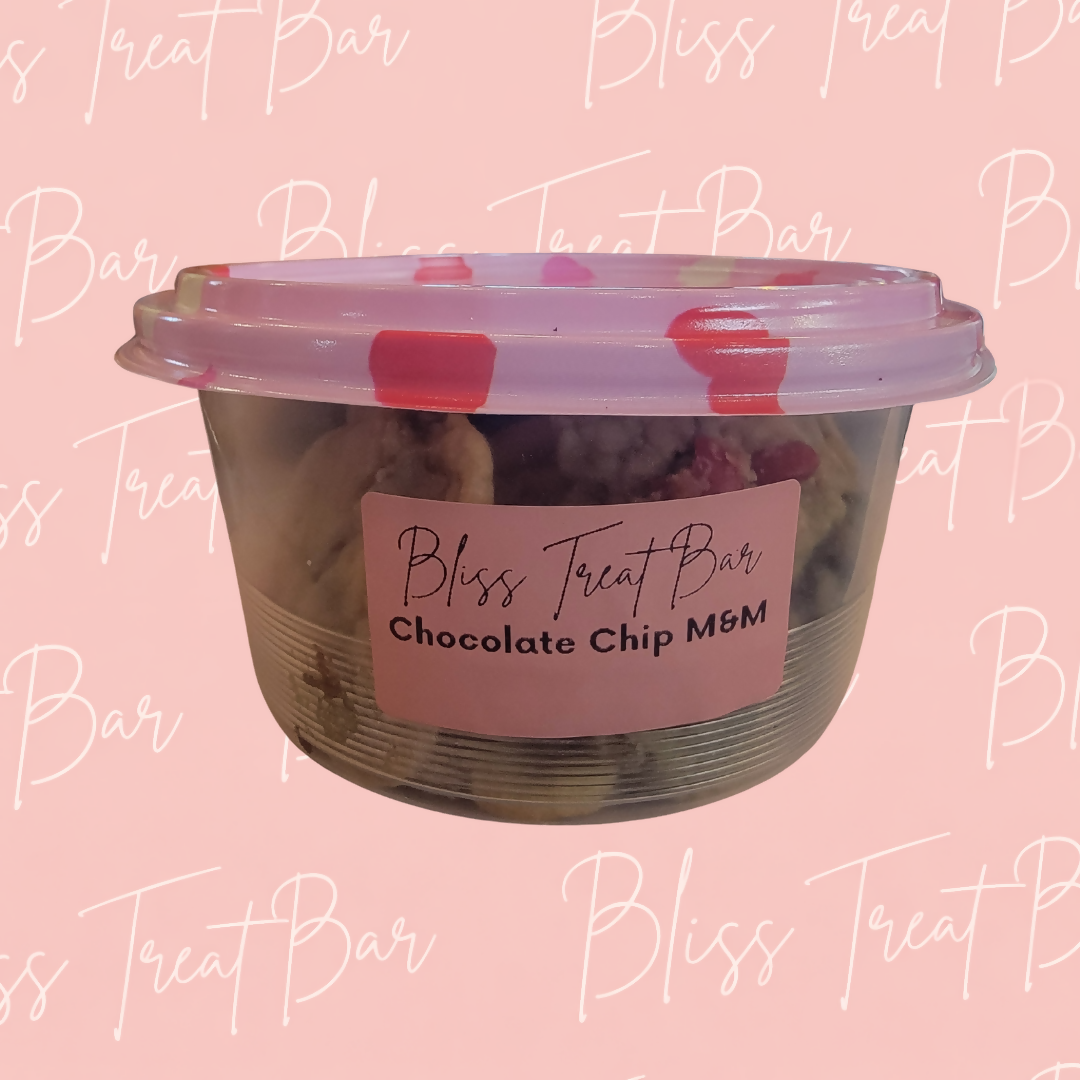 Bliss Treat Valentine Cookie Bowl - 12 mini Cookies
