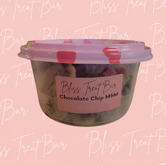 Bliss Treat Valentine Cookie Bowl - 12 mini Cookies