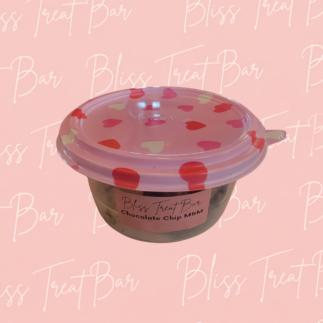Bliss Treat Valentine Cookie Bowl - 12 mini Cookies